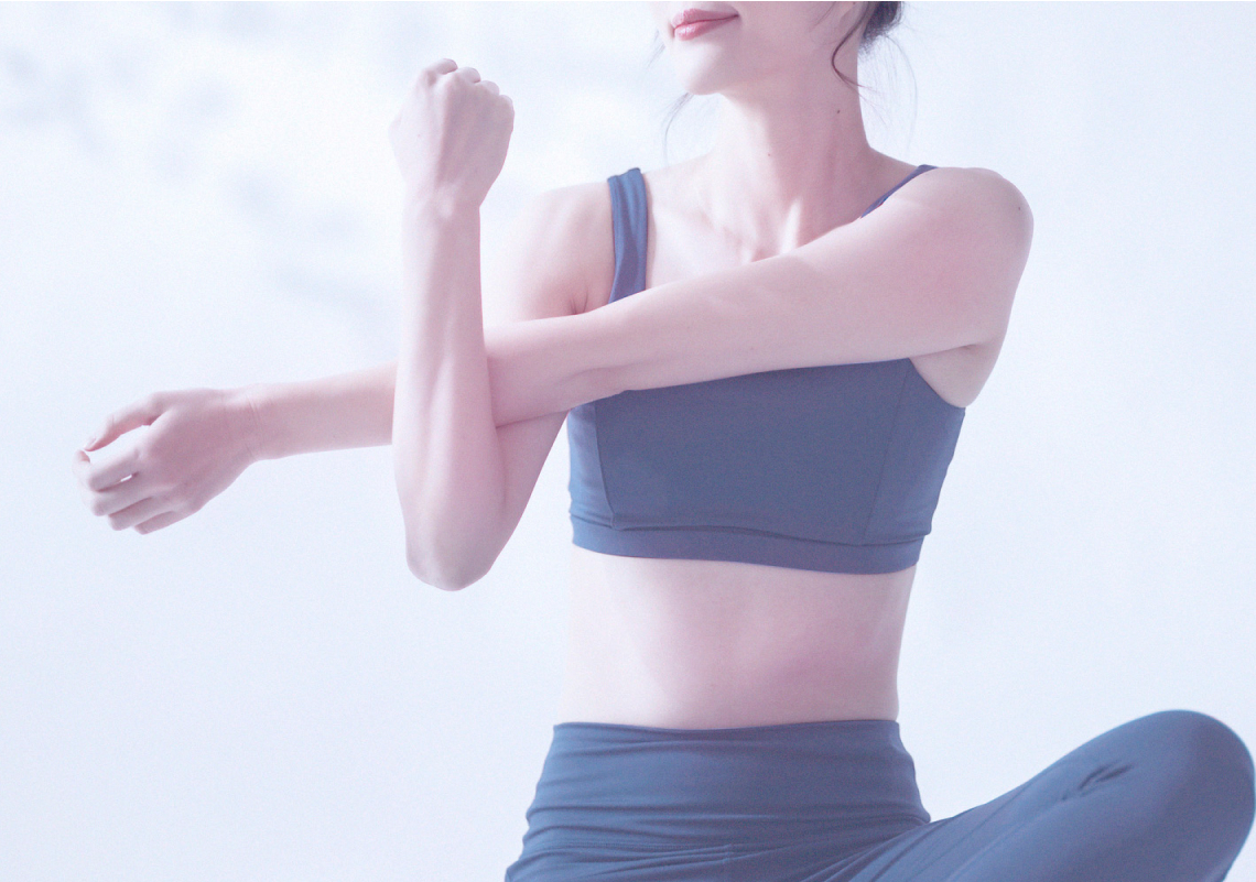 凛とした美しい姿勢になり、疲れにくいカラダになる